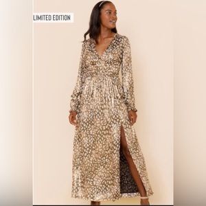 NWT Jun & Ivy Size Xsmall long sleeve metallic leopard maxi dress
